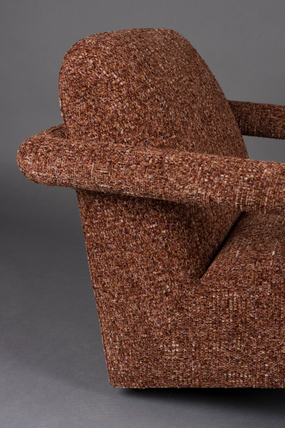 Melange Fabric Lounge Chair | Dutchbone Kent | Oroa.com