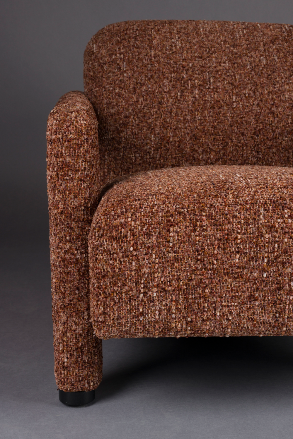 Melange Fabric Lounge Chair | Dutchbone Kent | Oroa.com