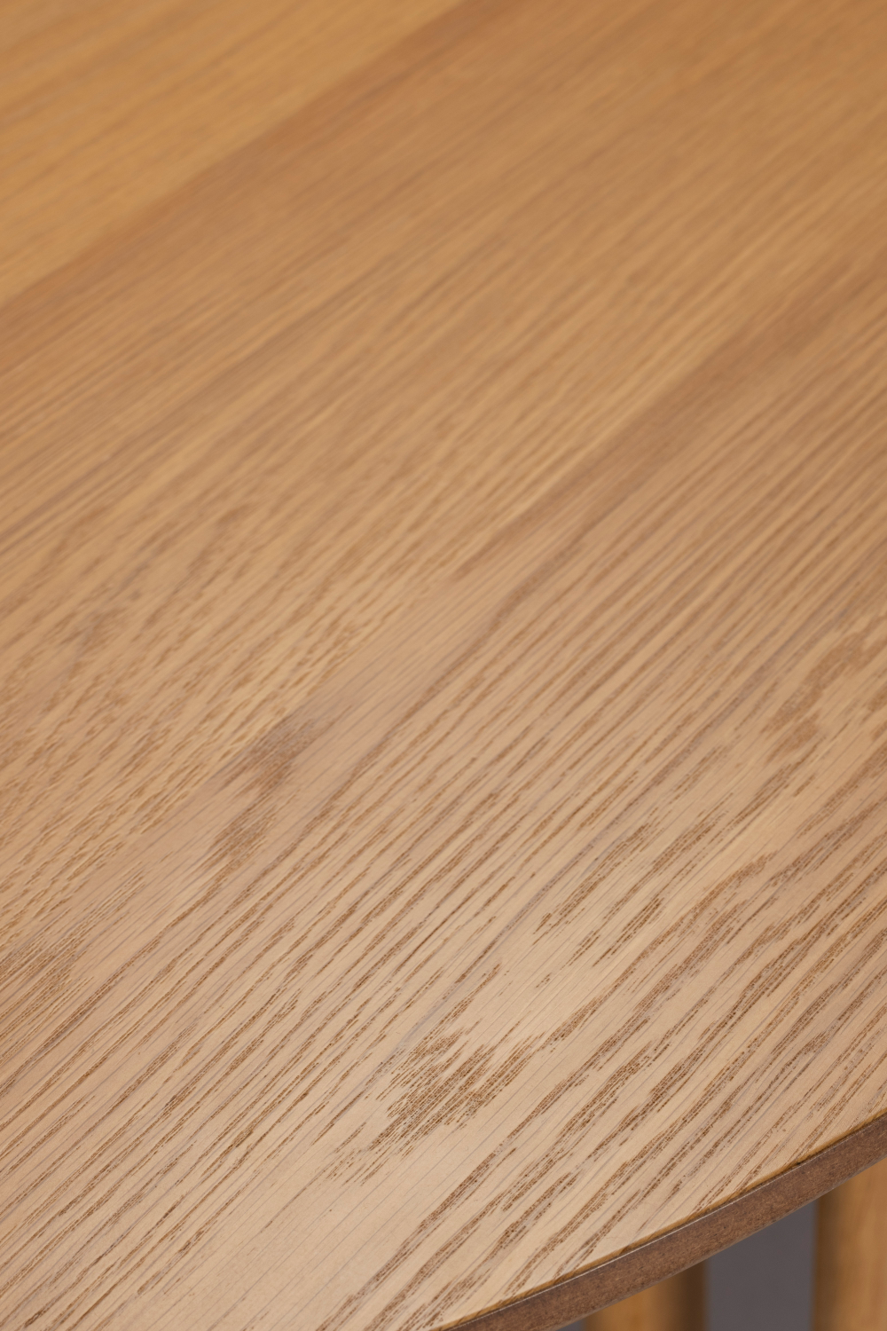 Oval Oak Adjustable Dining Table | Dutchbone Barlet | OROA.com