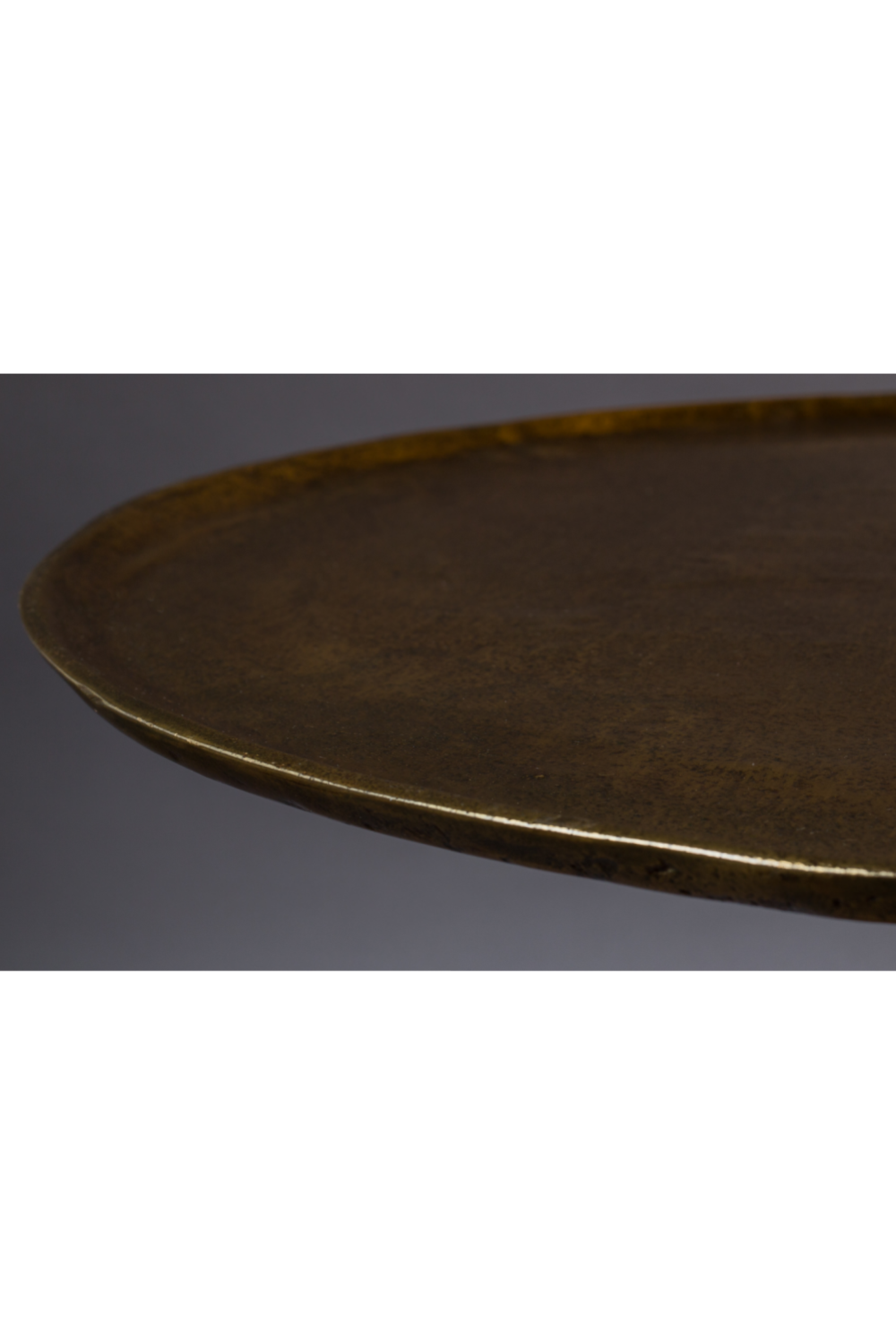 Round Pedestal End Table | Dutchbone Brute | Oroa.com