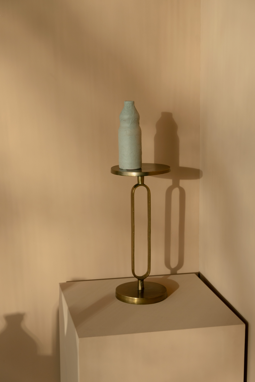 Gold Retro Side Table | Dutchbone Sandook | OROA.com