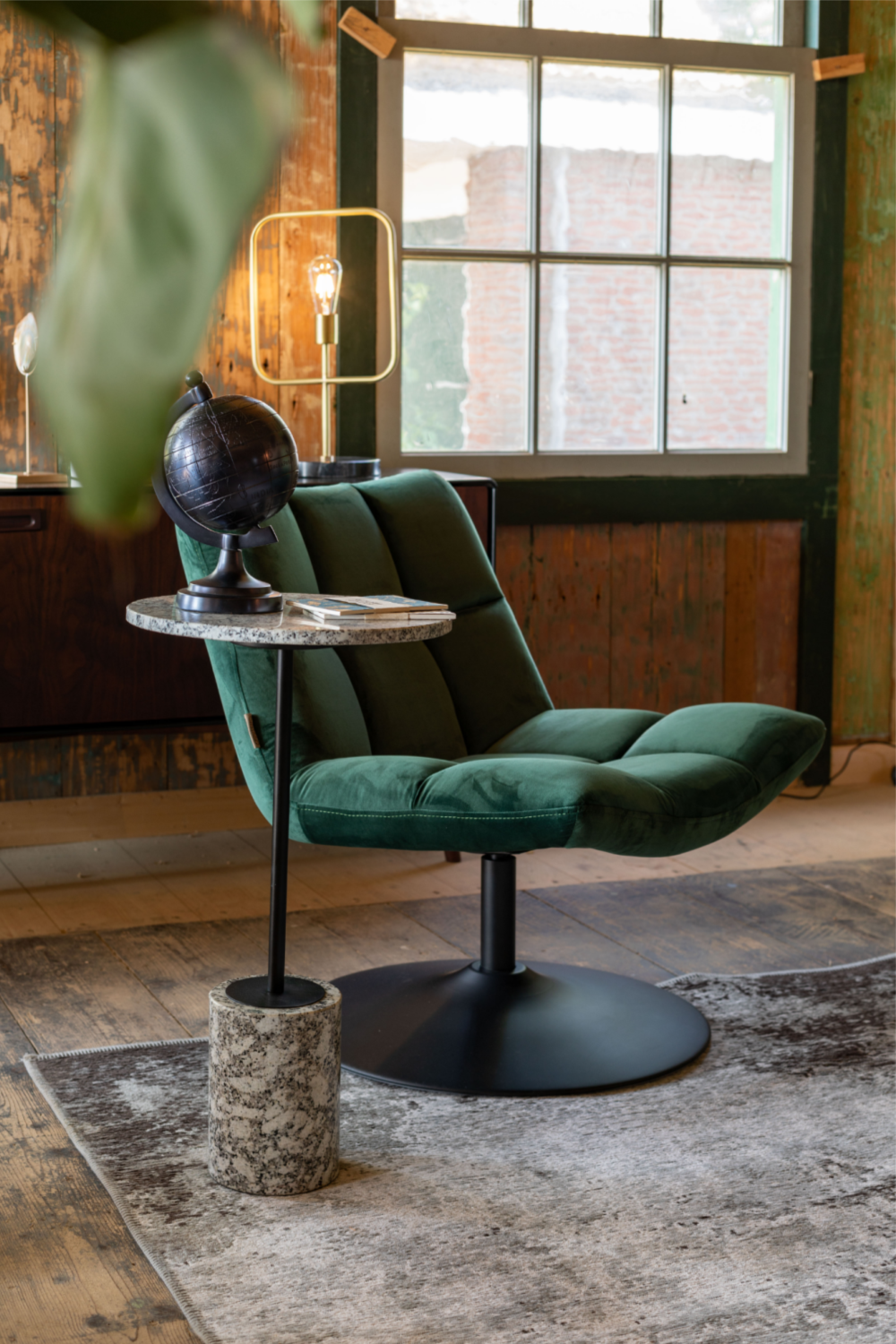 Velvet Pedestal Accent Chair | Dutchbone Bar | Oroa.com