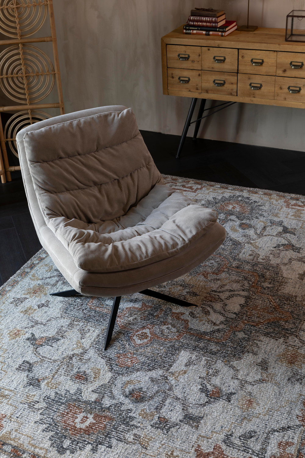 Upholstered Swivel Lounge Chair | Dutchbone Vince | OROA.com