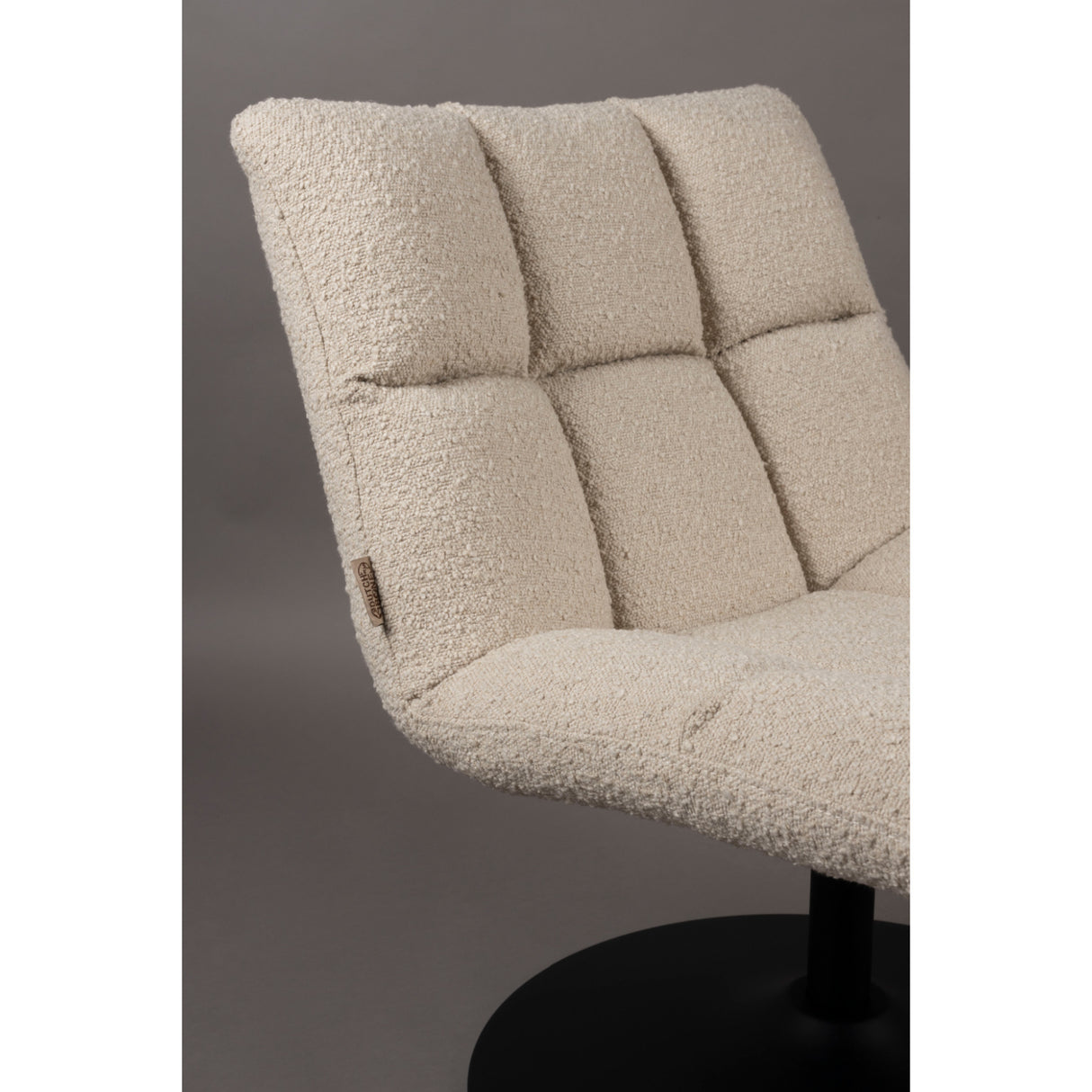 White Boucle Swivel Lounge Chair | Oroa.com