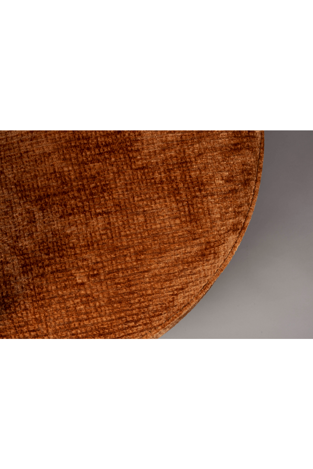 Round Modern Lounge Chair | Dutchbone Tilbury | OROA.com