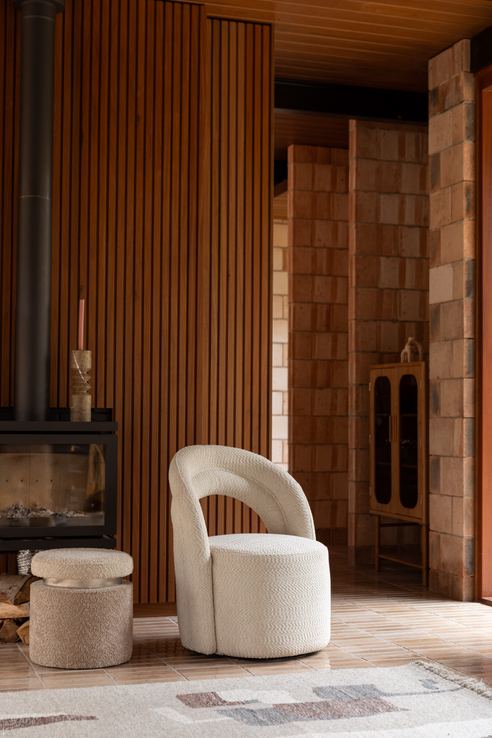 Bouclé Swivel Lounge Chair | Dutchbone Seina | OROA.com