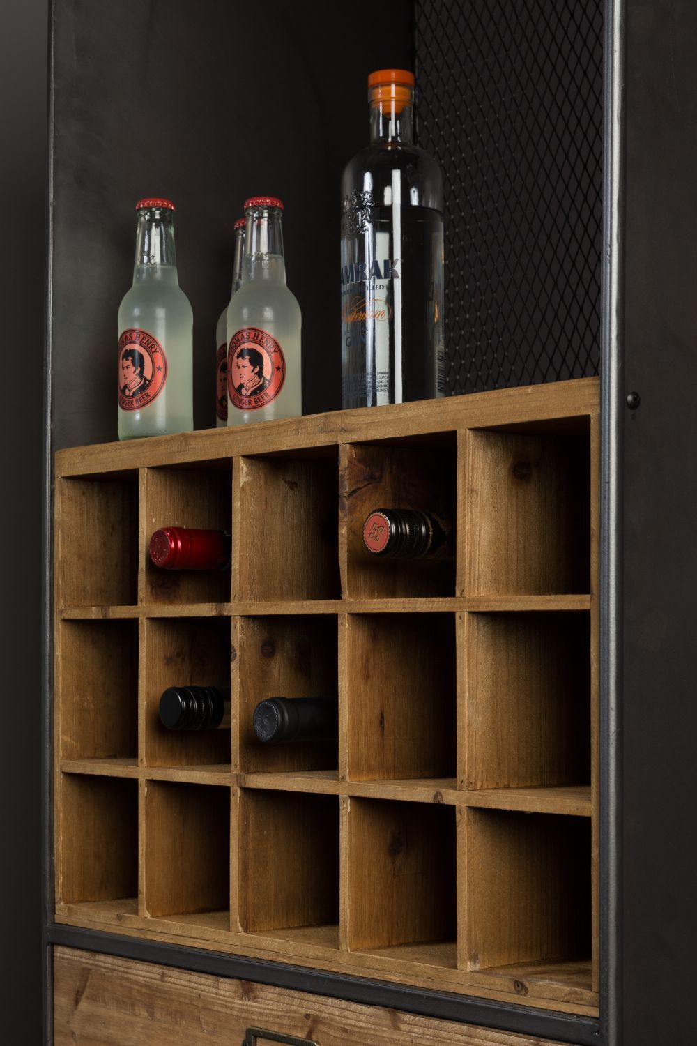 Wooden Wine Cabinet | Oroa.com