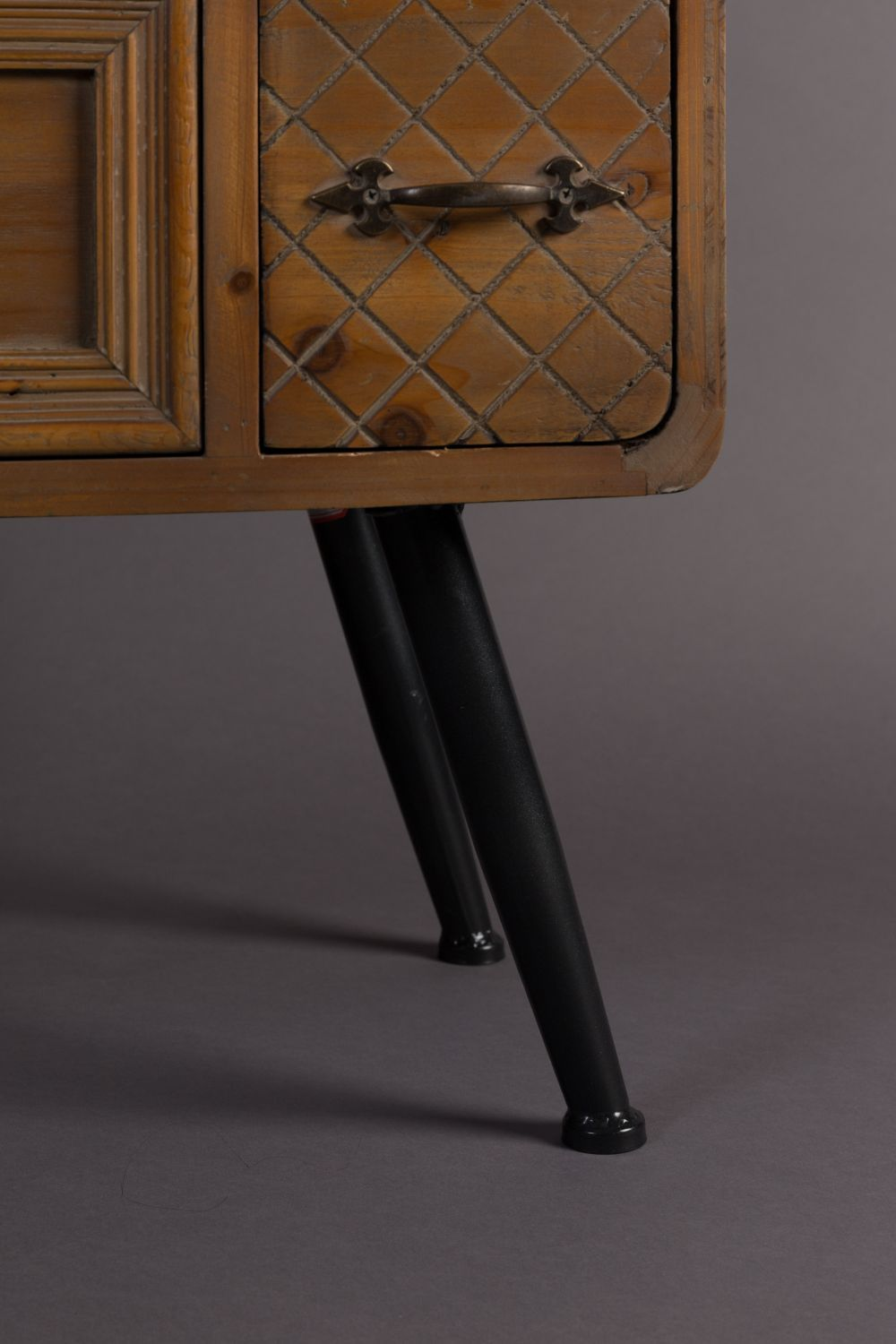 Wooden Accent Chest | Dutchbone Jove | DutchFurniture.com