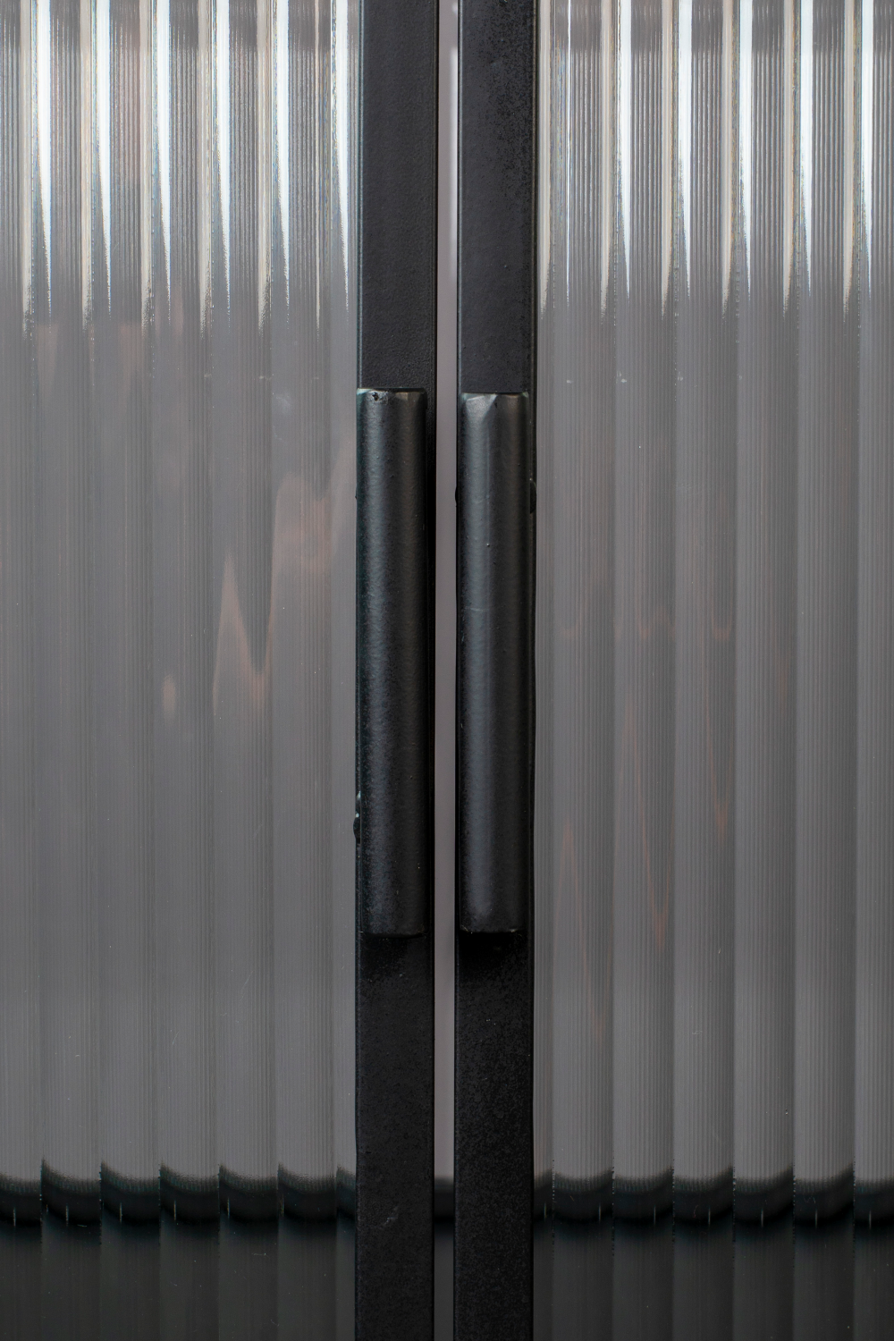 Black Framed Glass Cabinet | Dutchbone Boli | OROA.com