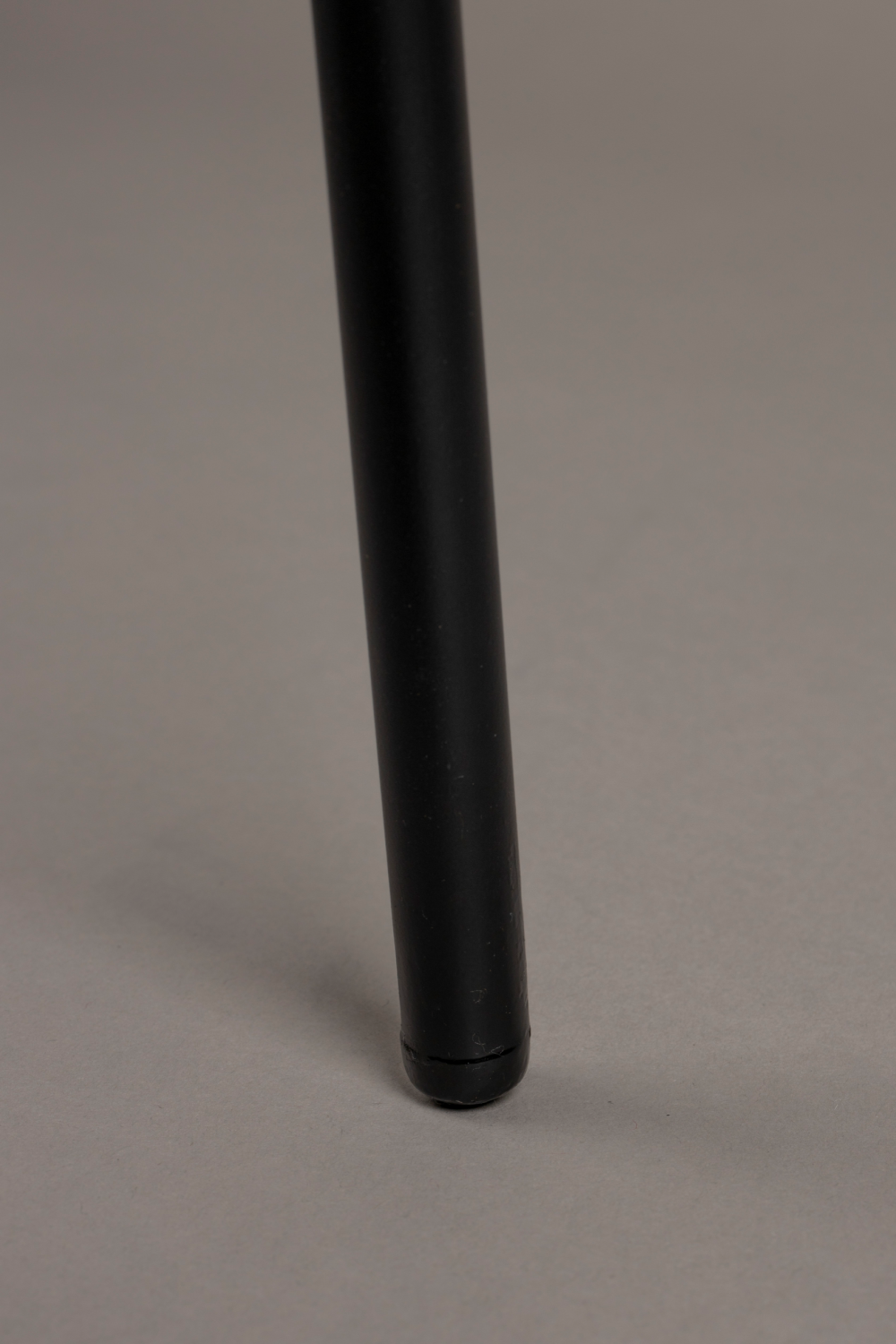 Industrial Tripod Floor Lamp | Oroa.com