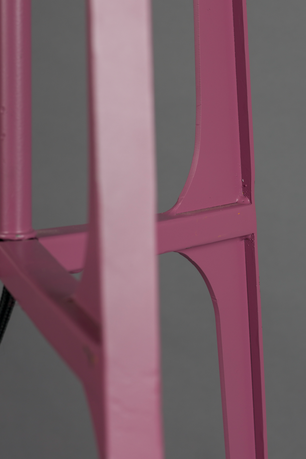 Natural Handmade Floor Lamp | Dutchbone Afra | OROA.com