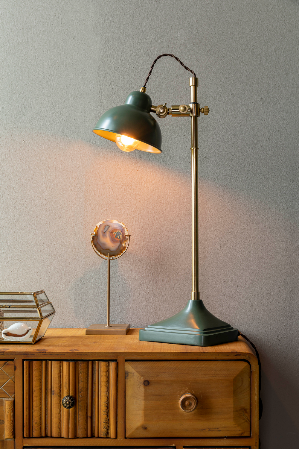 Mid-Century Desk Lamp | Dutchbone Todd | OROA.com