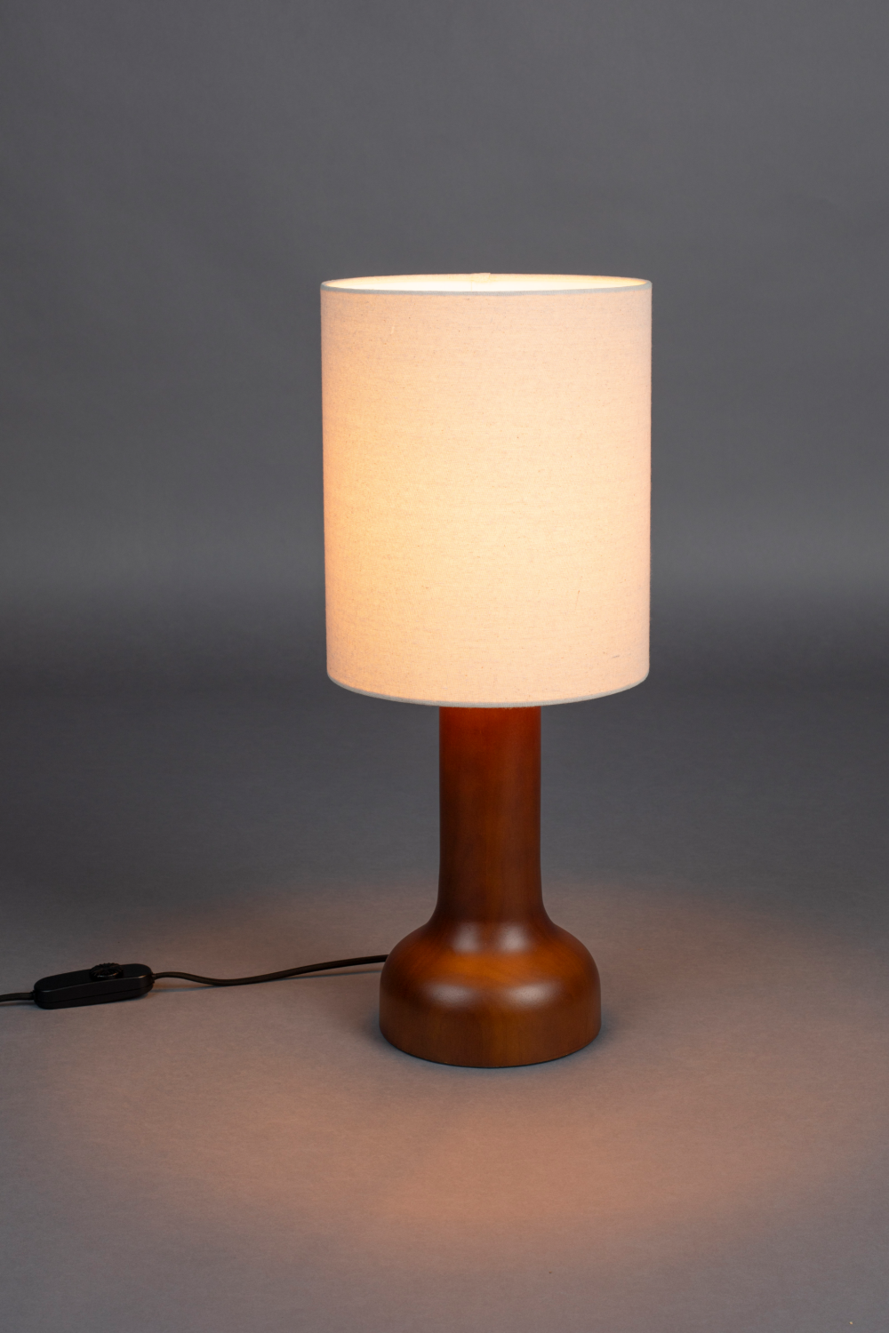 Beige Table Lamp | Dutchbone Jones | OROA.com