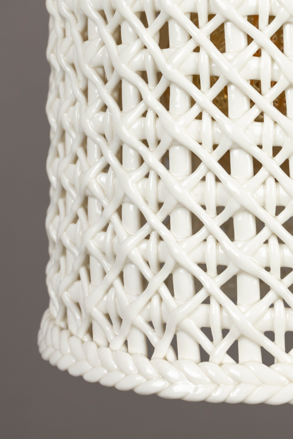 White Ceramic Pendant Lamp | Dutchbone Poppy | OROA.com