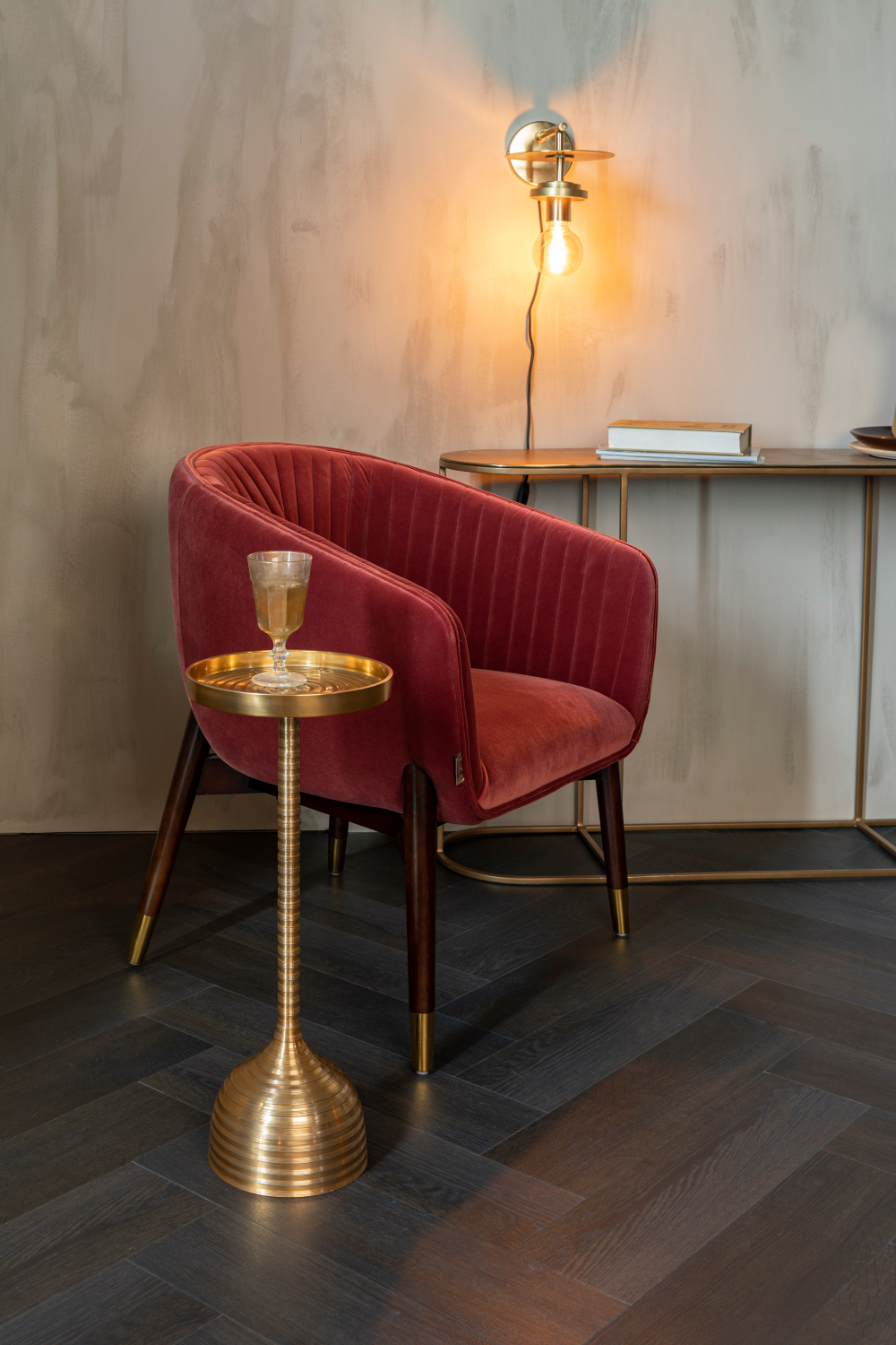 Bronze Classic Wall Lamp | Dutchbone Aden | OROA.com