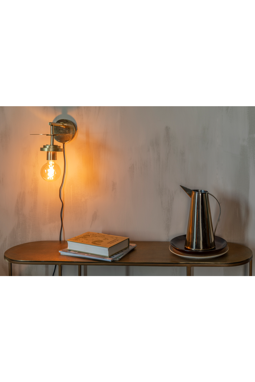 Bronze Classic Wall Lamp | Dutchbone Aden | OROA.com