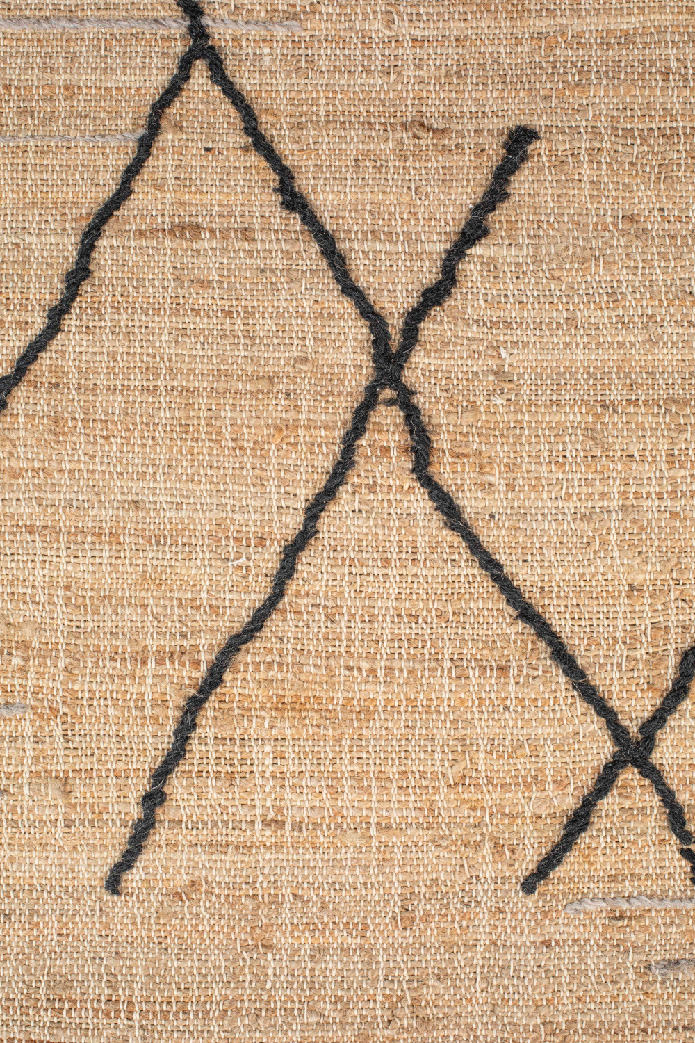Woven Fiber Fringed Carpet | Dutchbone Ishank | OROA.com