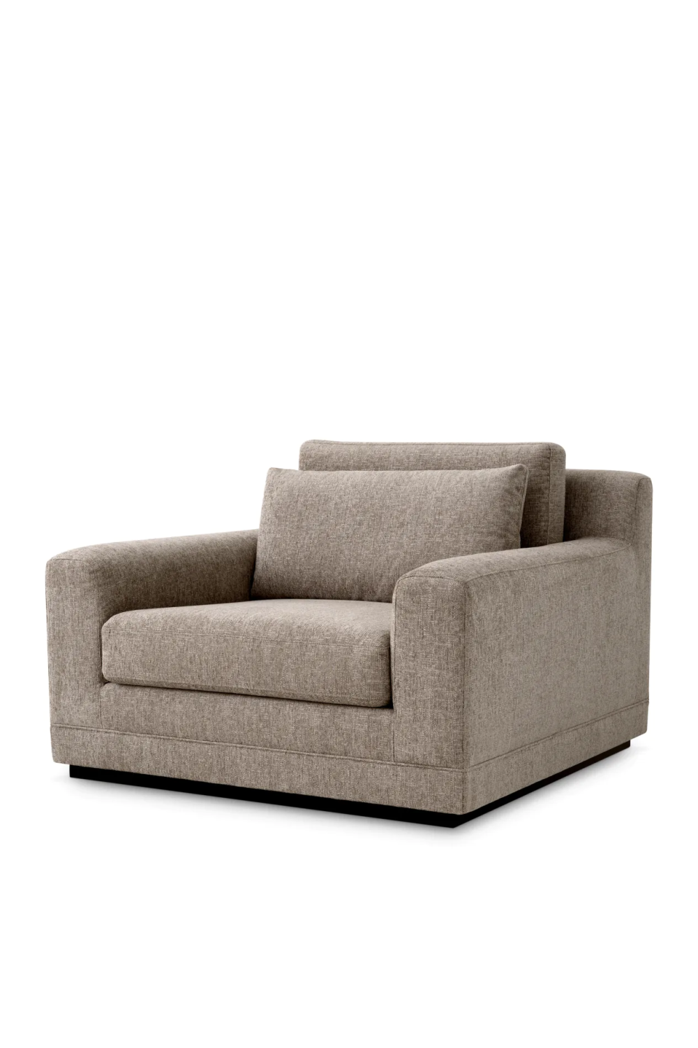 Fabric Lounge Chair | Met x Eichholtz Manhattan | Oroa.com