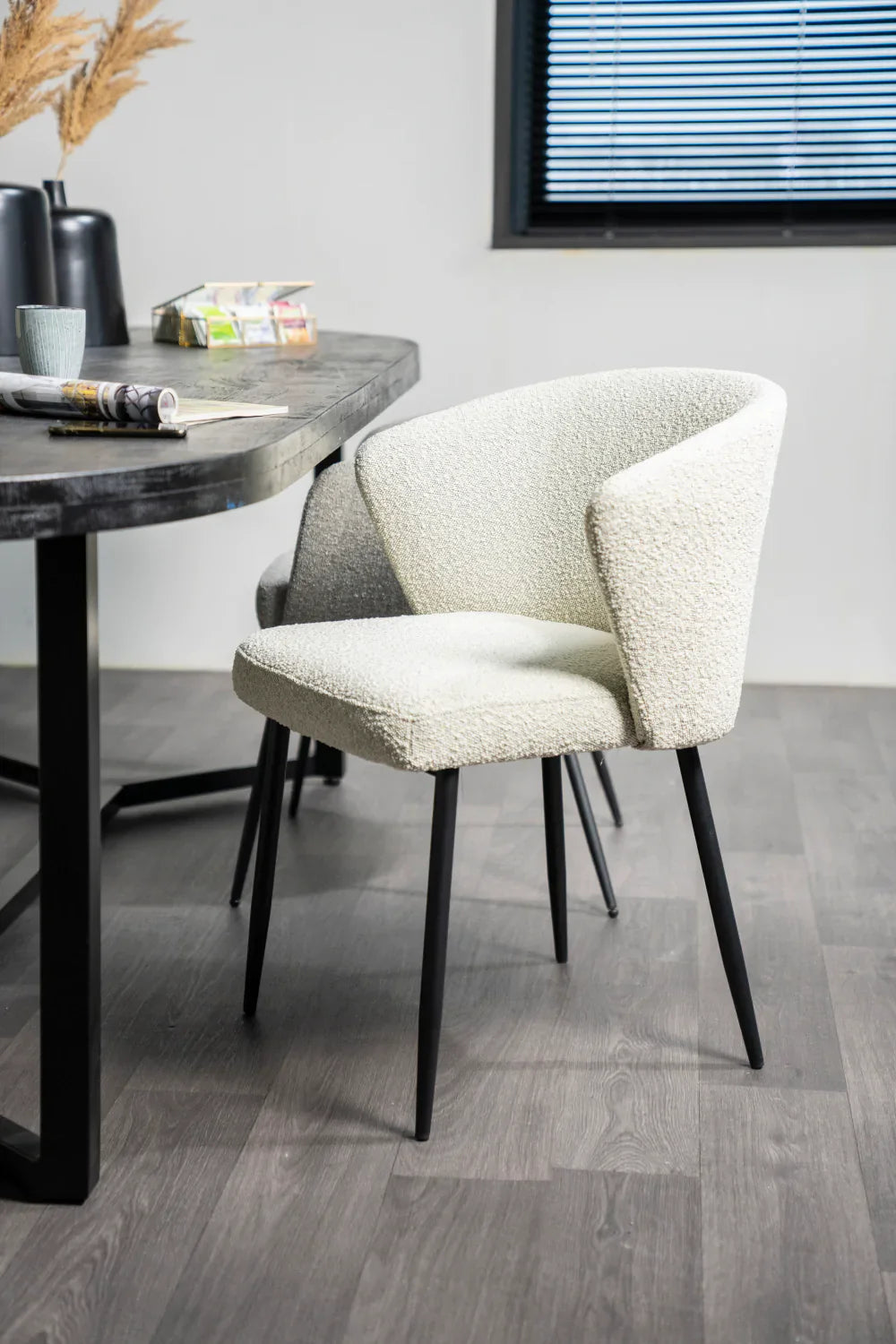 Upholstered Modern Dining Chair | Oroa.com