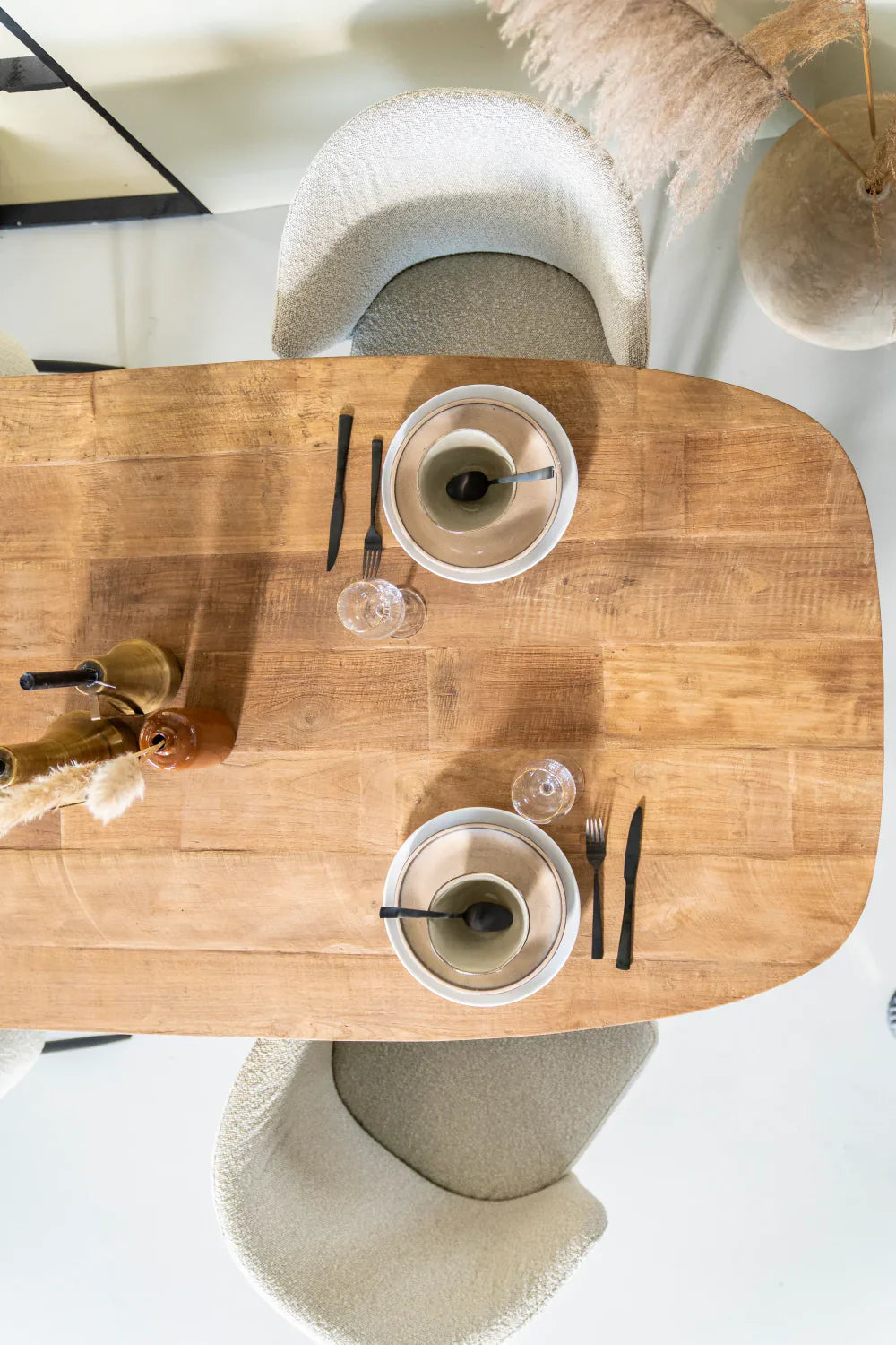 Upholstered Modern Dining Chair | Oroa.com