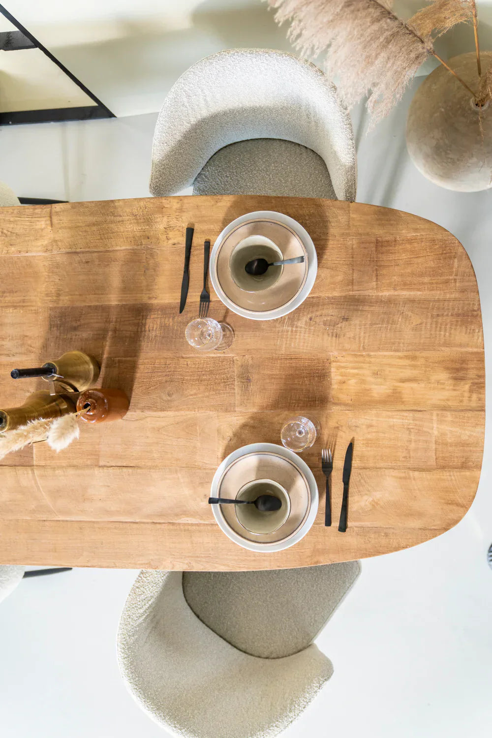 Upholstered Modern Dining Chair | Eleonora Santos | OROA.com