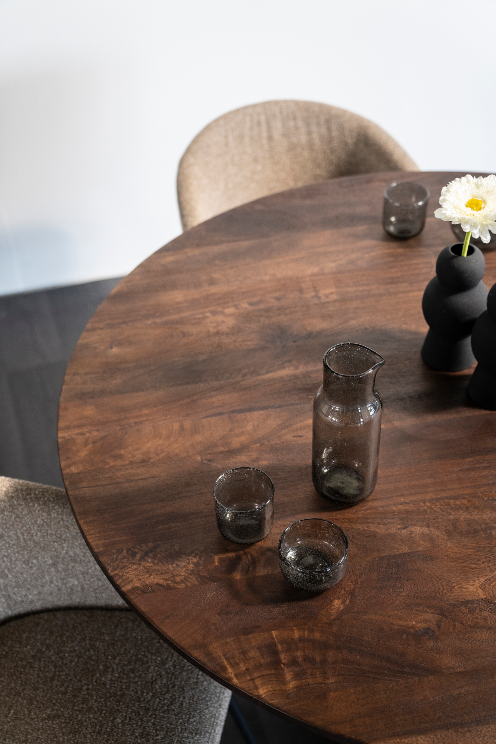 Wooden Pedestal Dining Table | Oroa.com