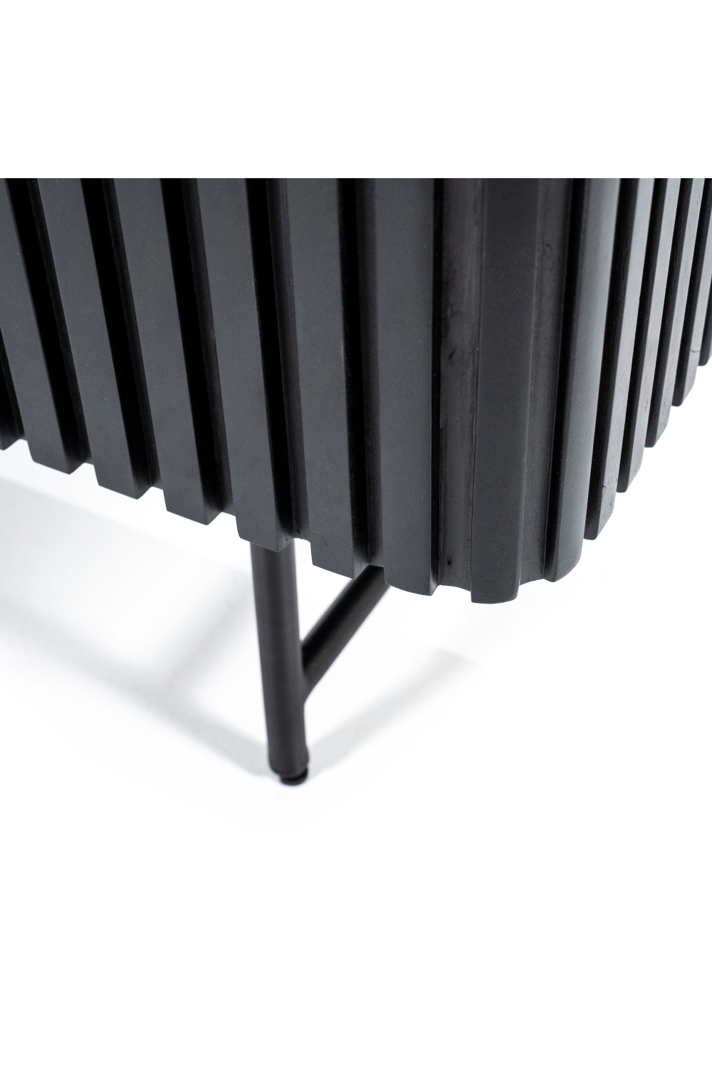 Black Mango Wood Cabinet | Eleonora Remi | OROA.com