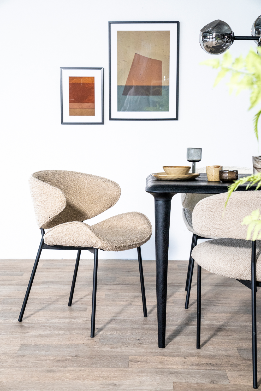 Upholstered Modern Dining Chair | Oroa.com