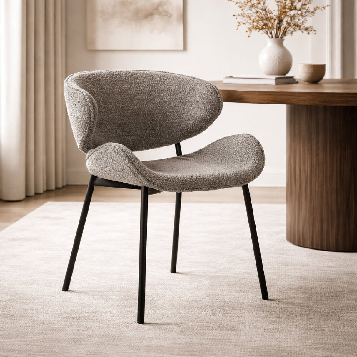 Upholstered Modern Dining Chair | Oroa.com