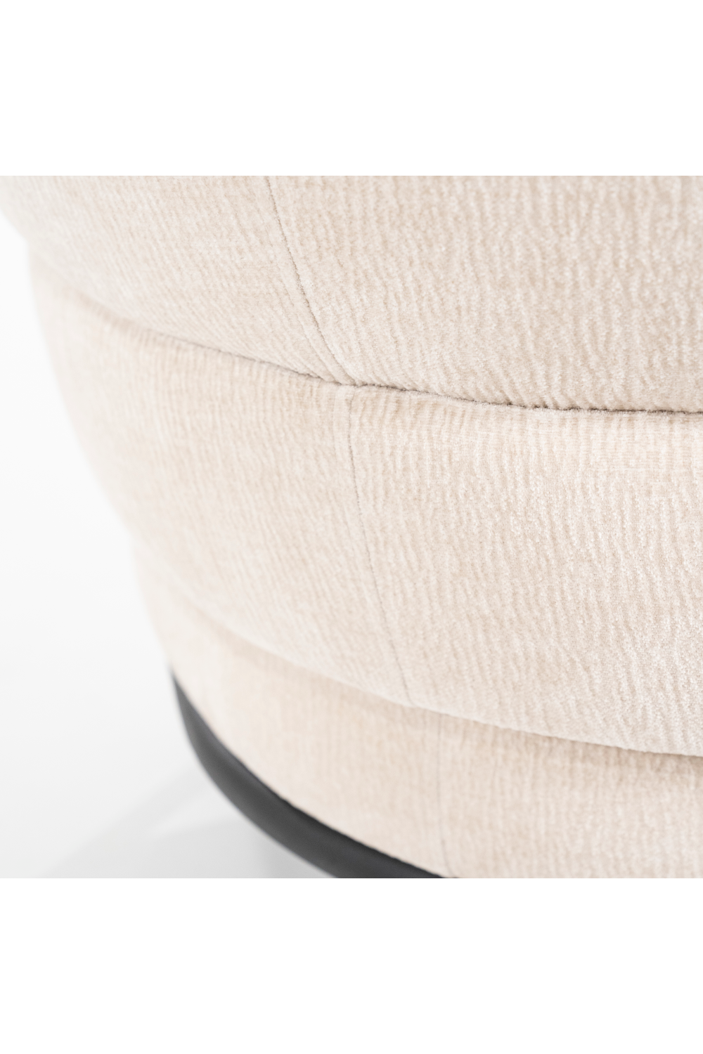 Minimalist Barrel Armchair | Oroa.com