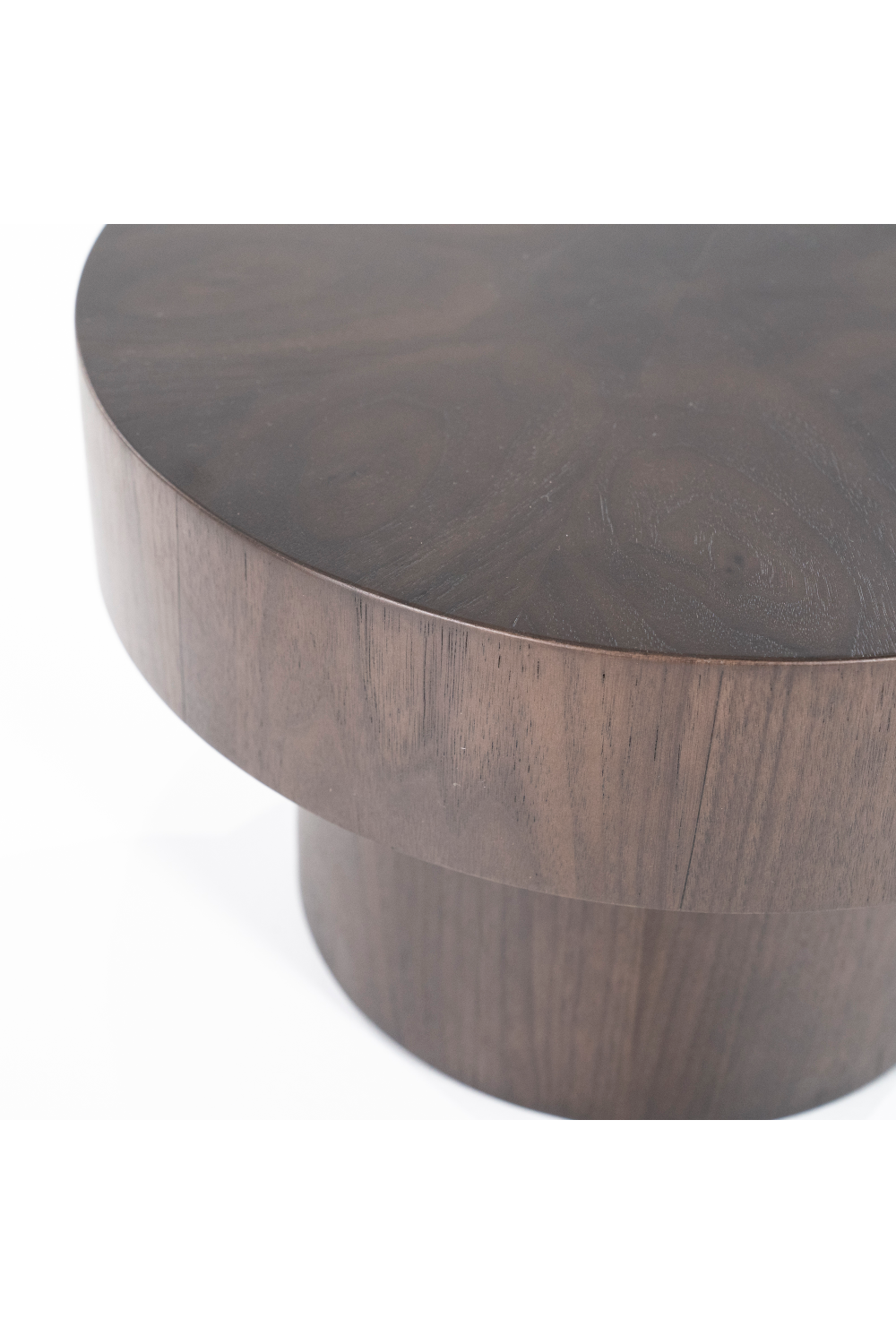 Lacquered Walnut Side Table | Eleonora Bobbie | OROA.com