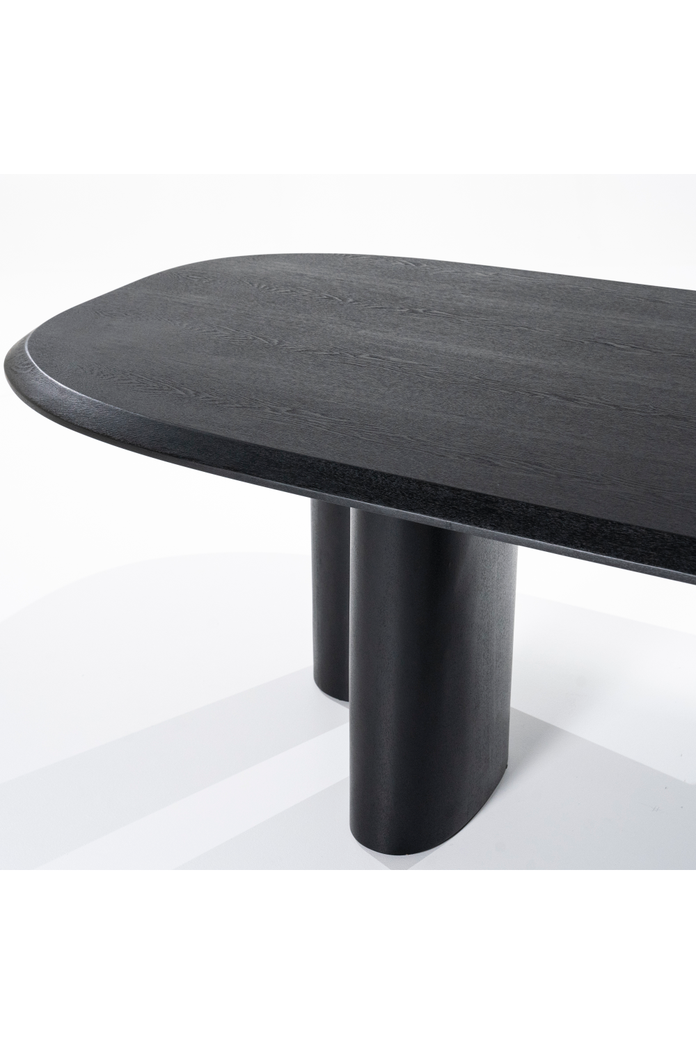 Black Oak Dining Table | Oroa.com