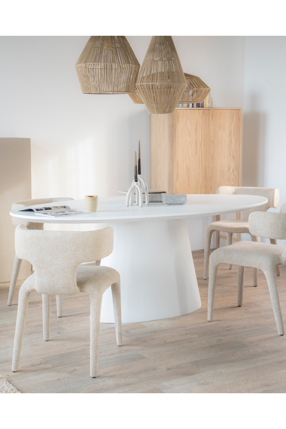 White Oval Glass Dining Table | Oroa.com