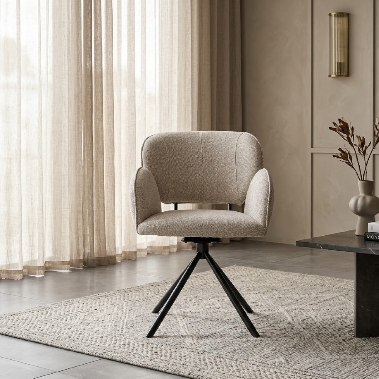Quadrupod Rotatable Armchair | Oroa.com