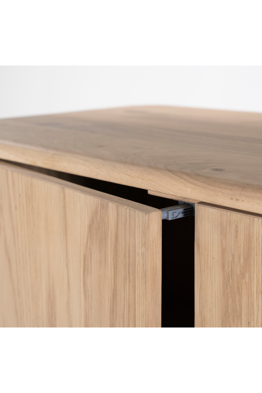 2-Door Oak Cabinet | Oroa.com