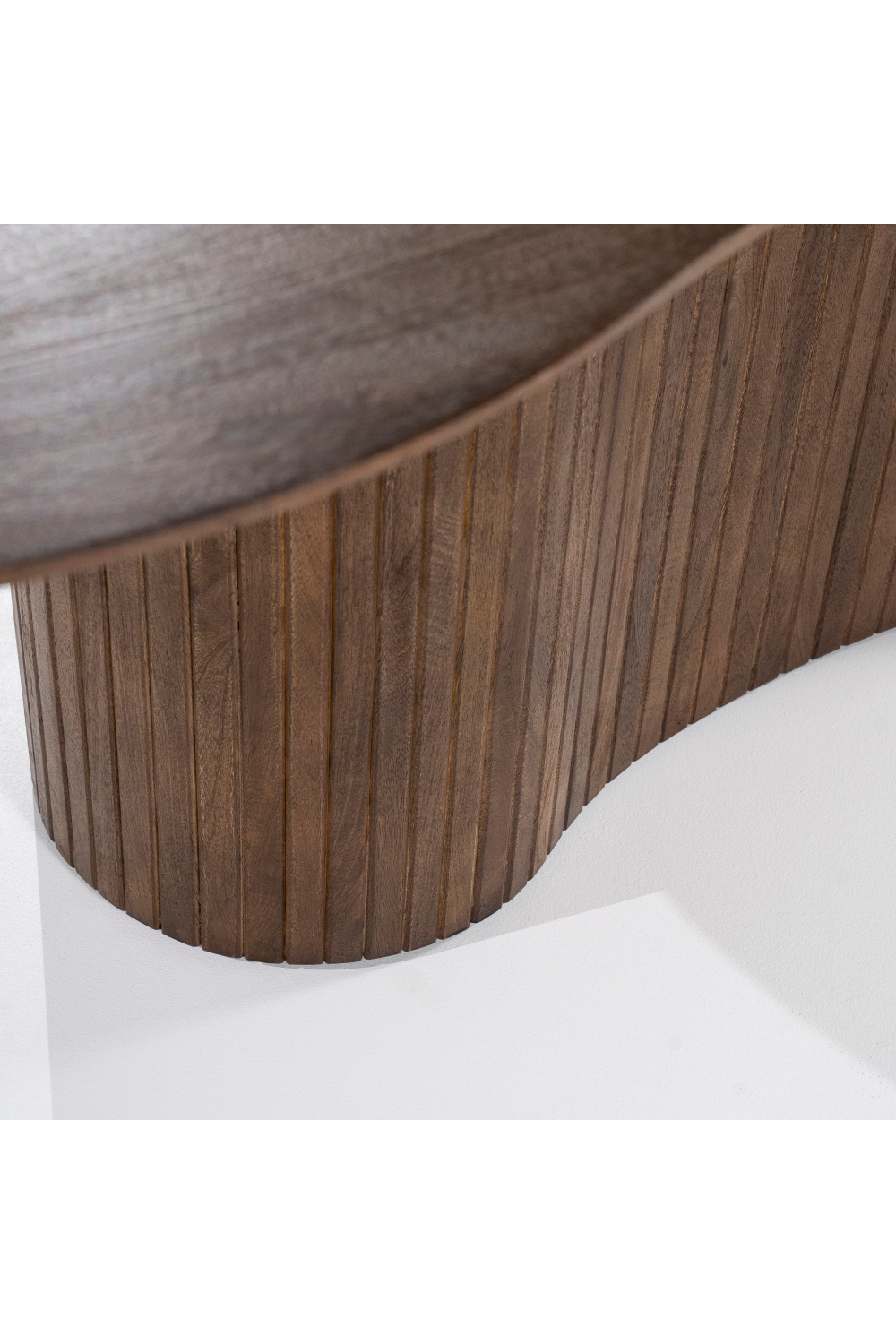 Mango Wood Modern Dining Table | Oroa.com