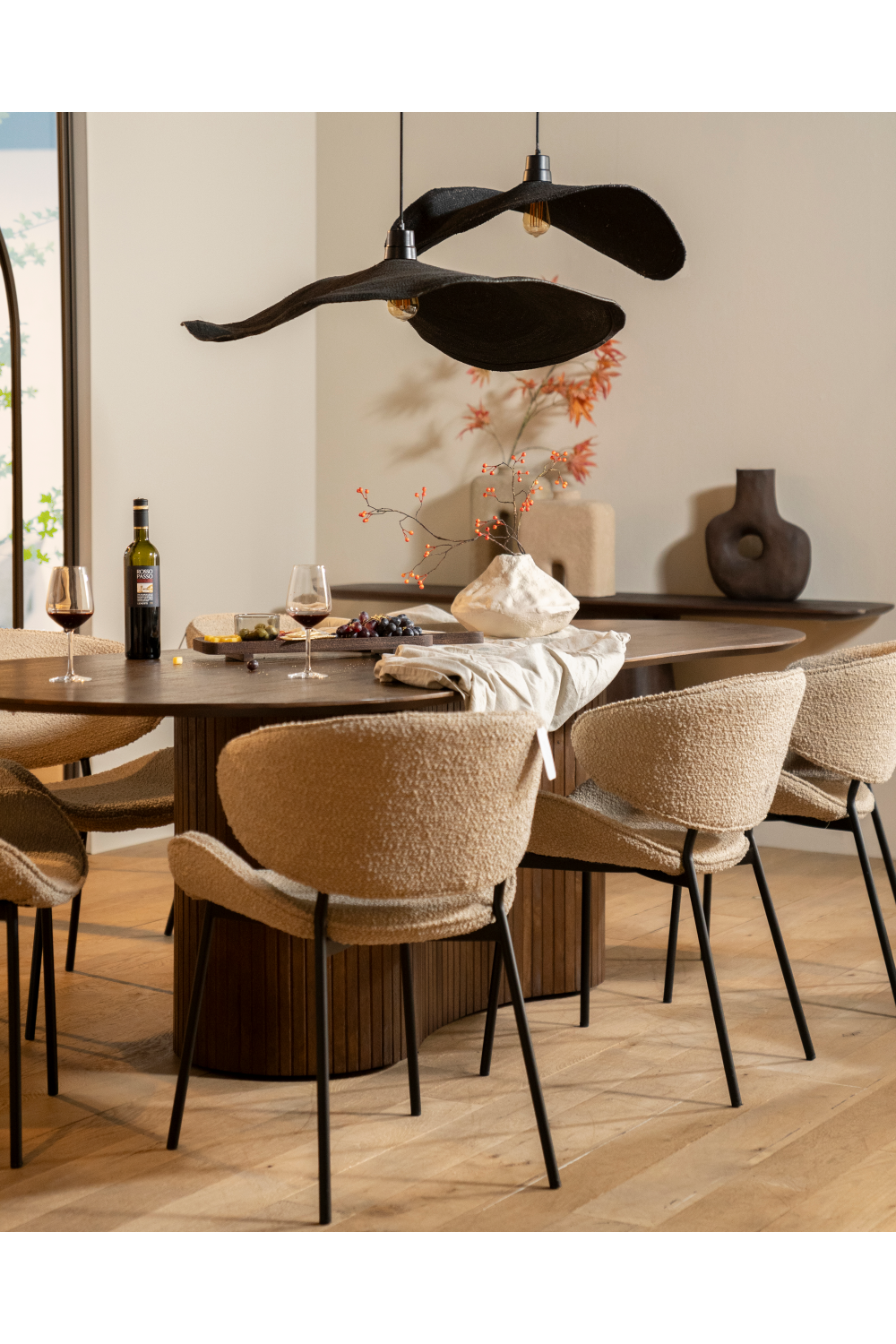 Mango Wood Modern Dining Table | Eleonora Jordy | OROA.com