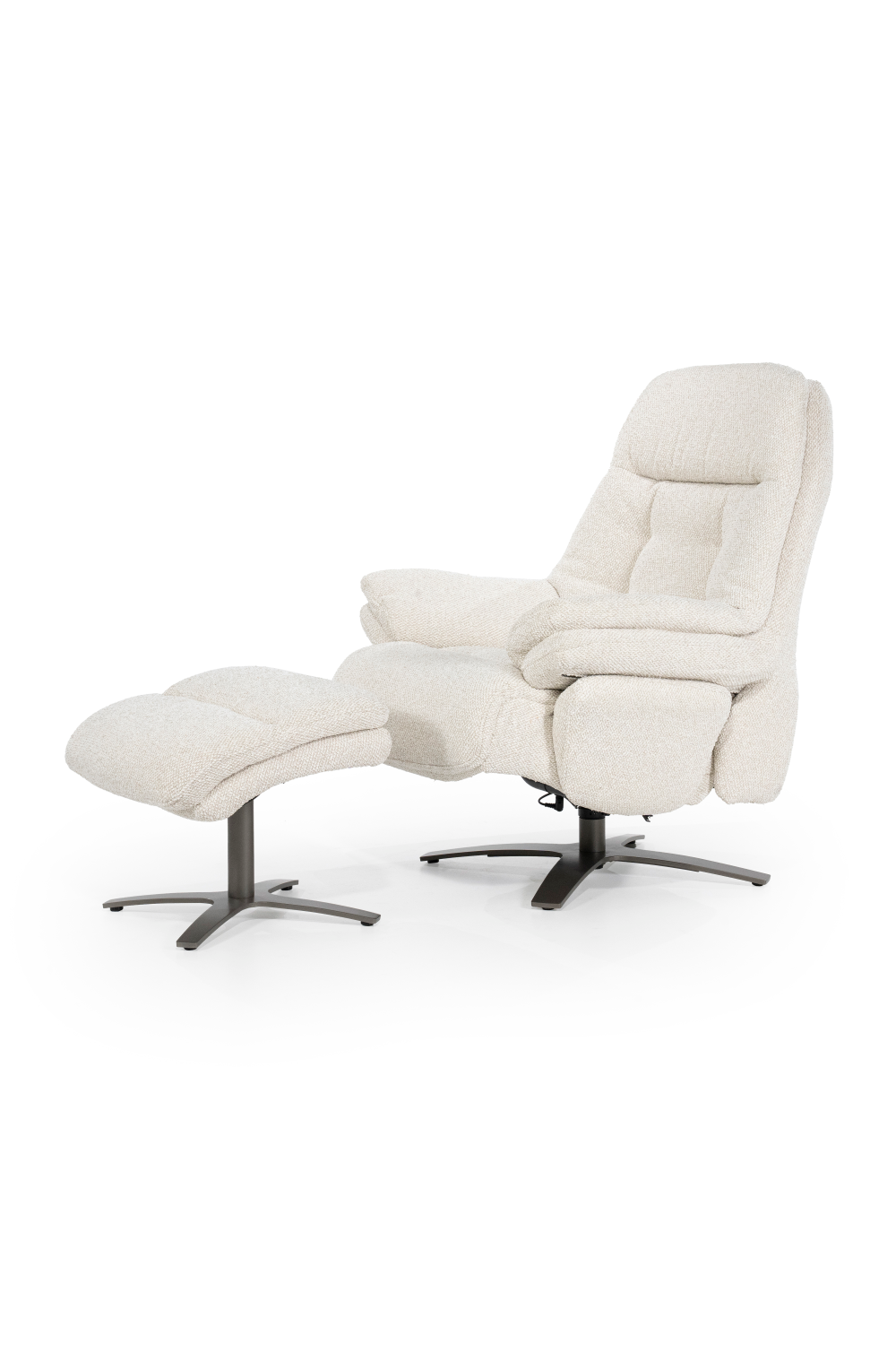 Upholstered Reclining Lounge Chair | Eleonora Caleb | OROA.com