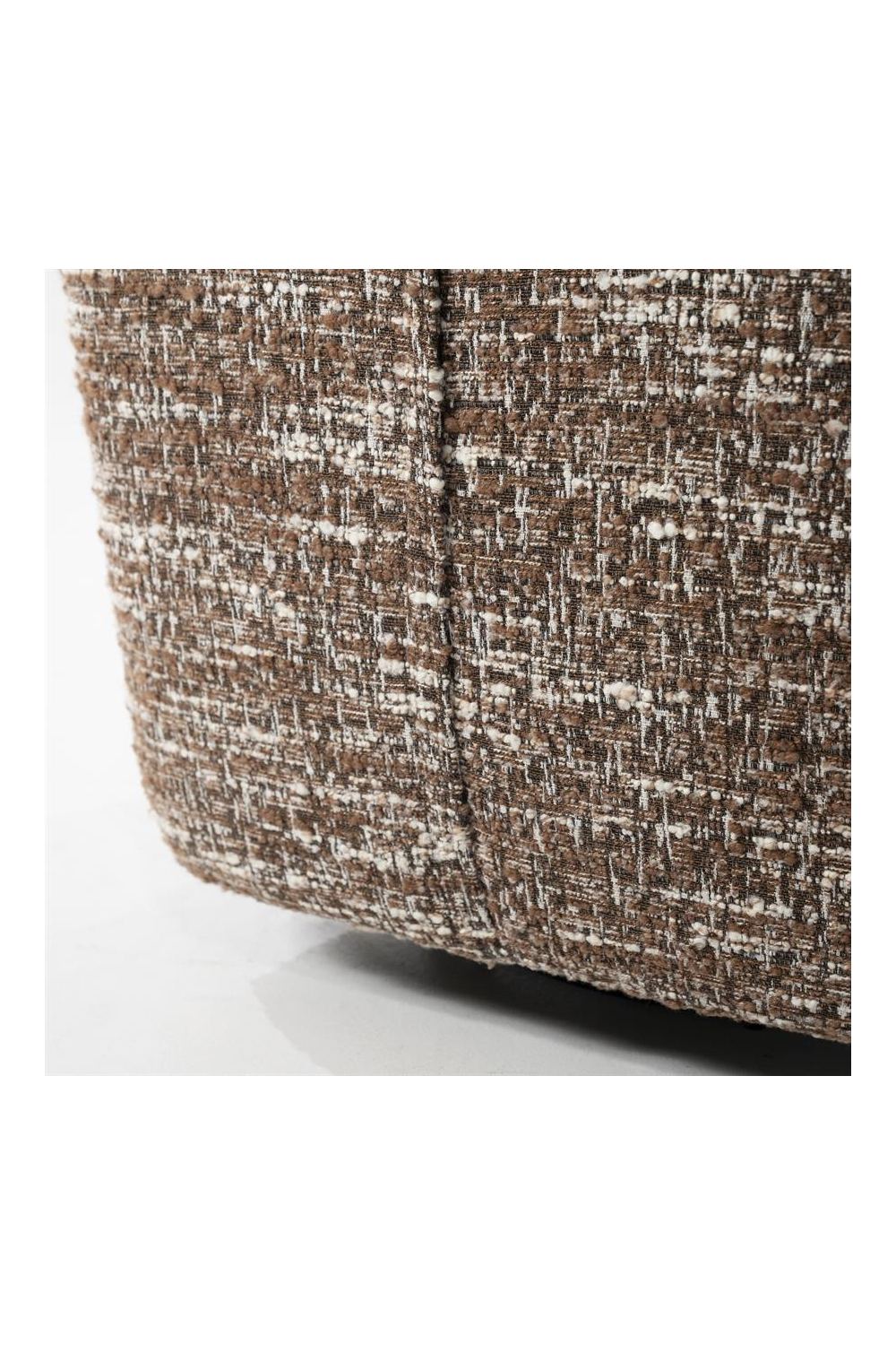 Fabric Swivel Lounge Chair | Oroa.com