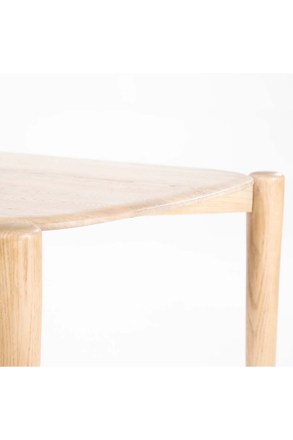 Oak Scandinavian Dining Table | Oroa.com