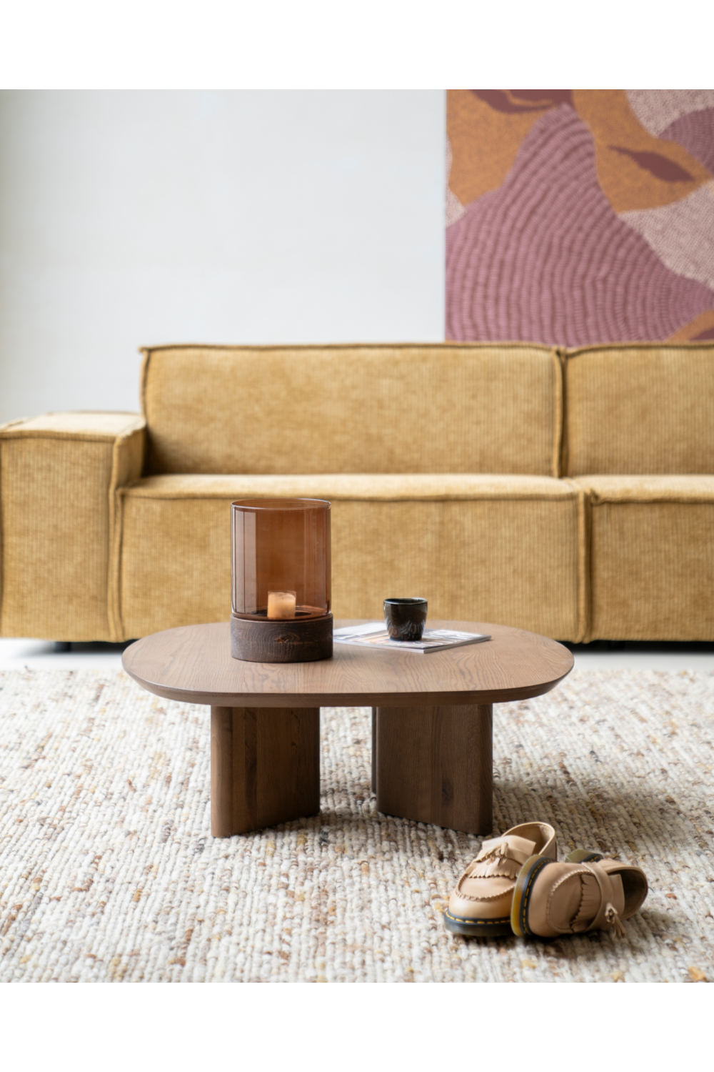 Brown Varnished Oak Coffee Table | Oroa.com