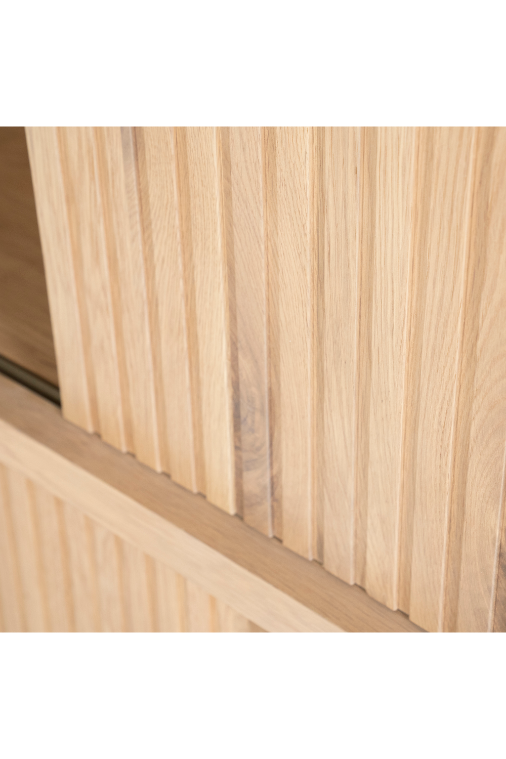 Varnished Oak Sideboard | Oroa.com