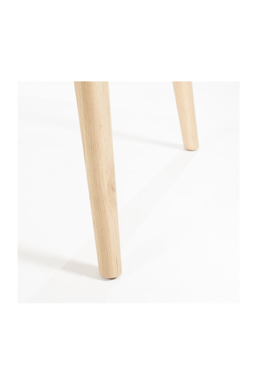 Lacquered Oak Dining Table L | Oroa.com