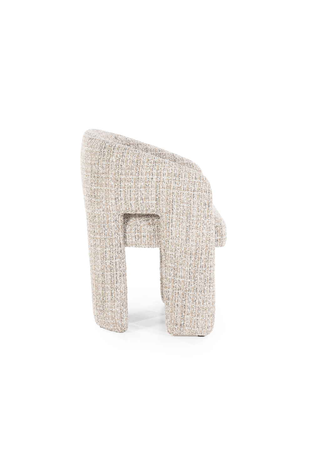 Curved Back Lounge Dining Chair | Oroa.com