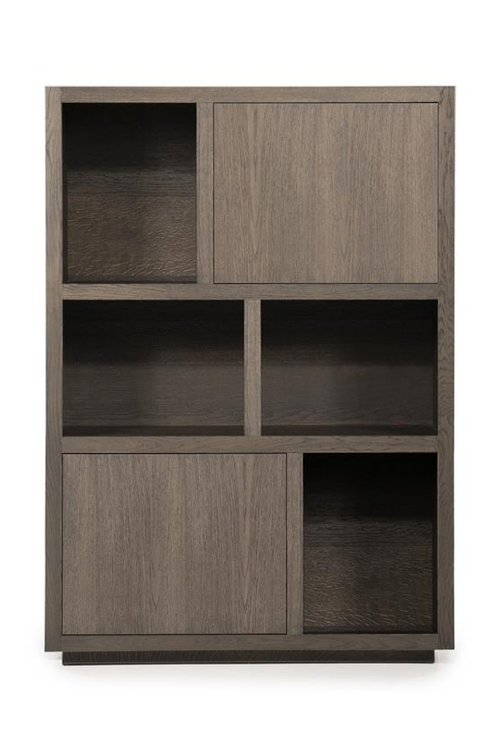 Brown Oak Cabinet | Eleonora Helsinki | OROA.com
