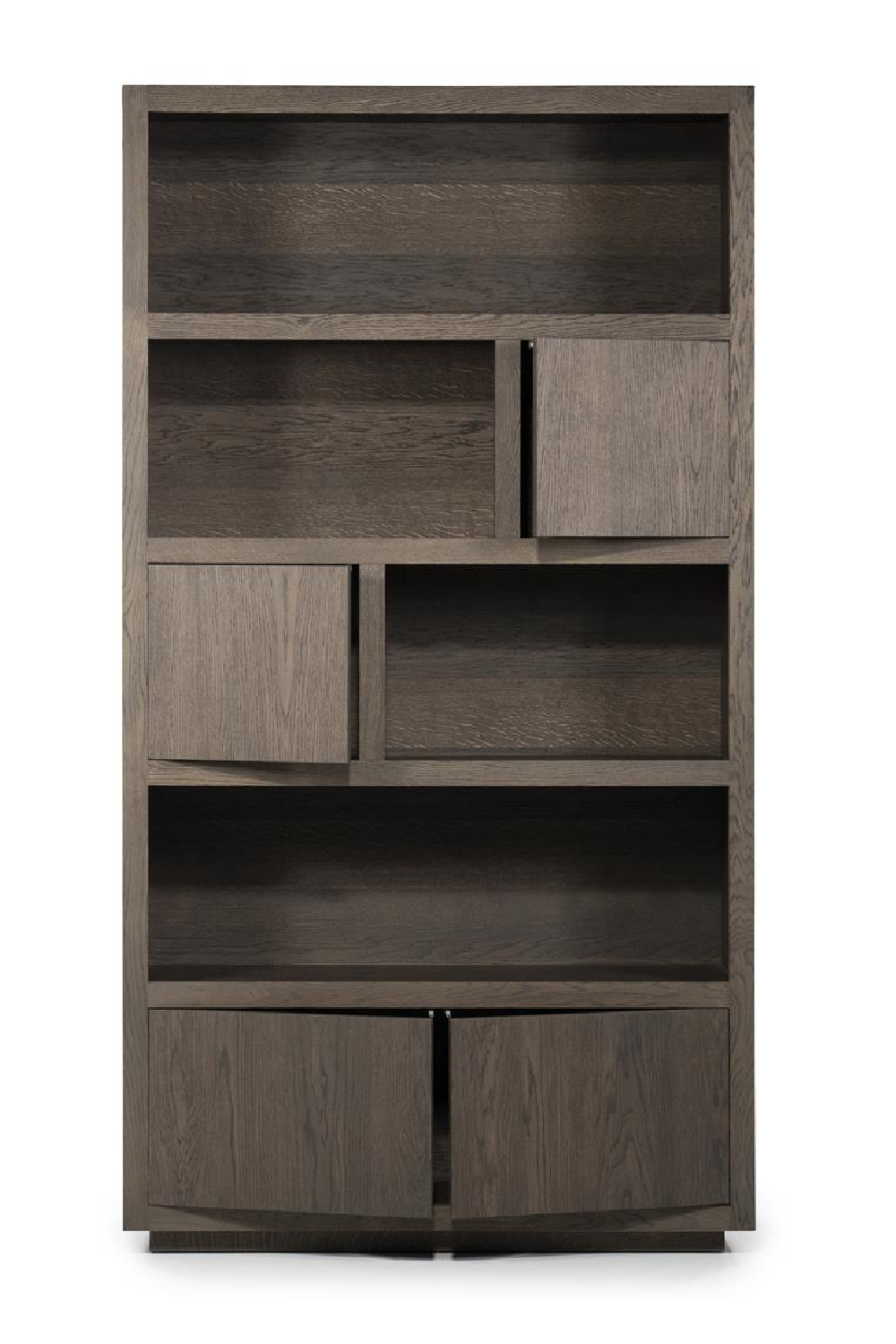 Brown Oak Cabinet | Eleonora Helsinki | OROA.com