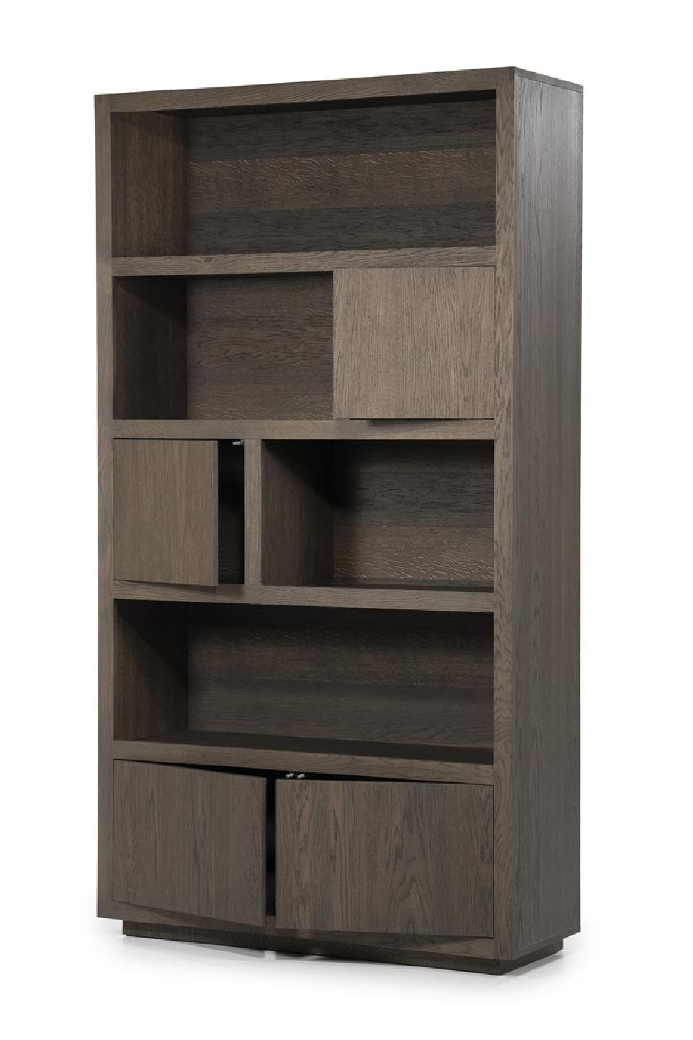 Brown Oak Cabinet | Eleonora Helsinki | OROA.com