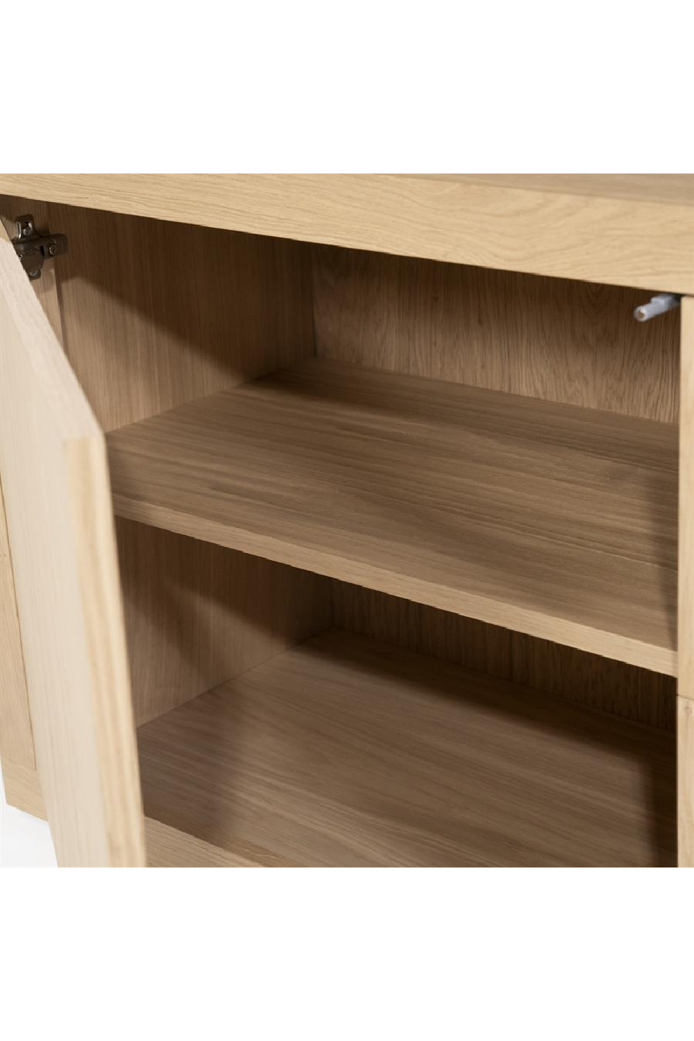 Natural Oak Cabinet | Eleonora Helsinki | OROA.com