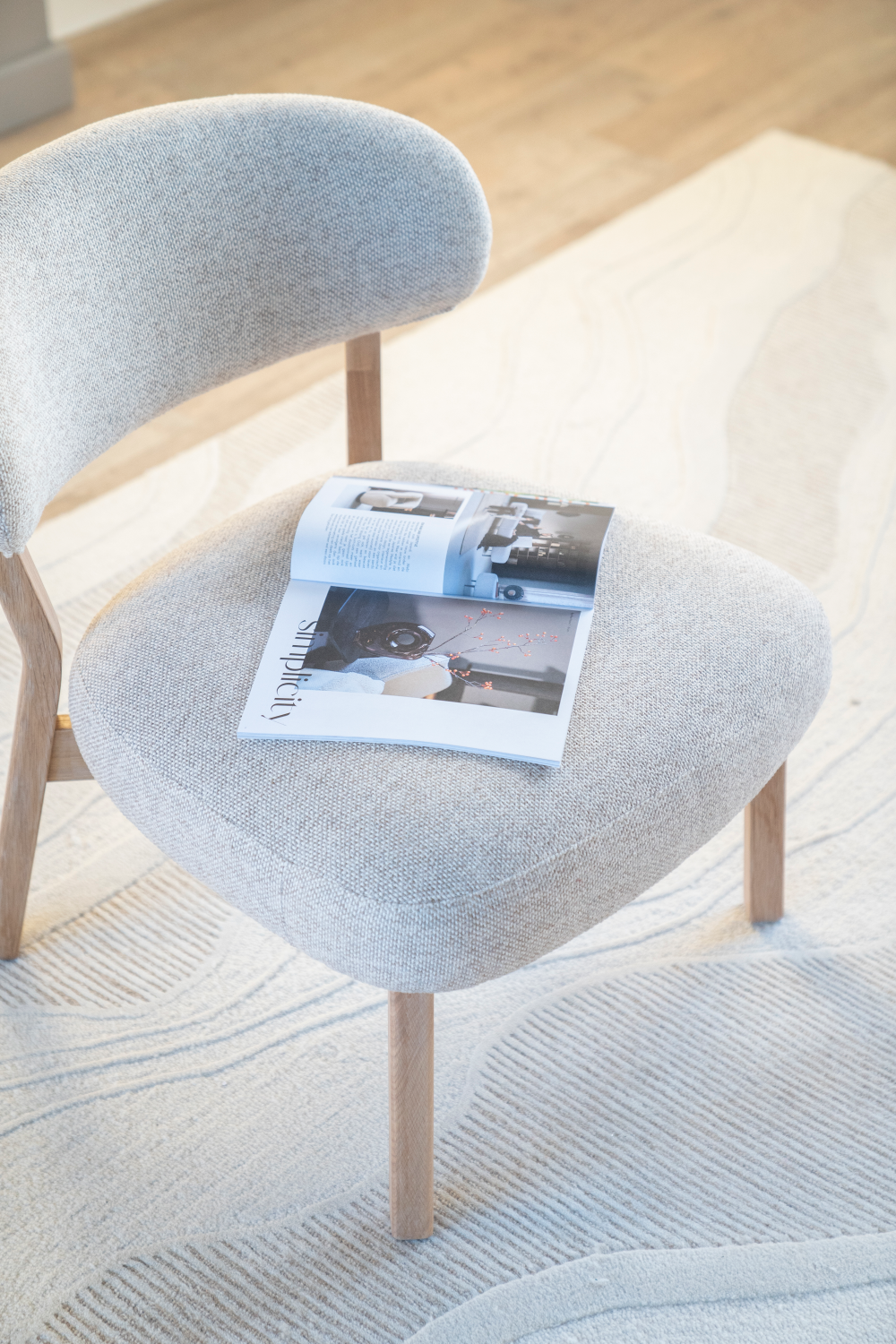 Oak Framed Accent Chair | Oroa.com
