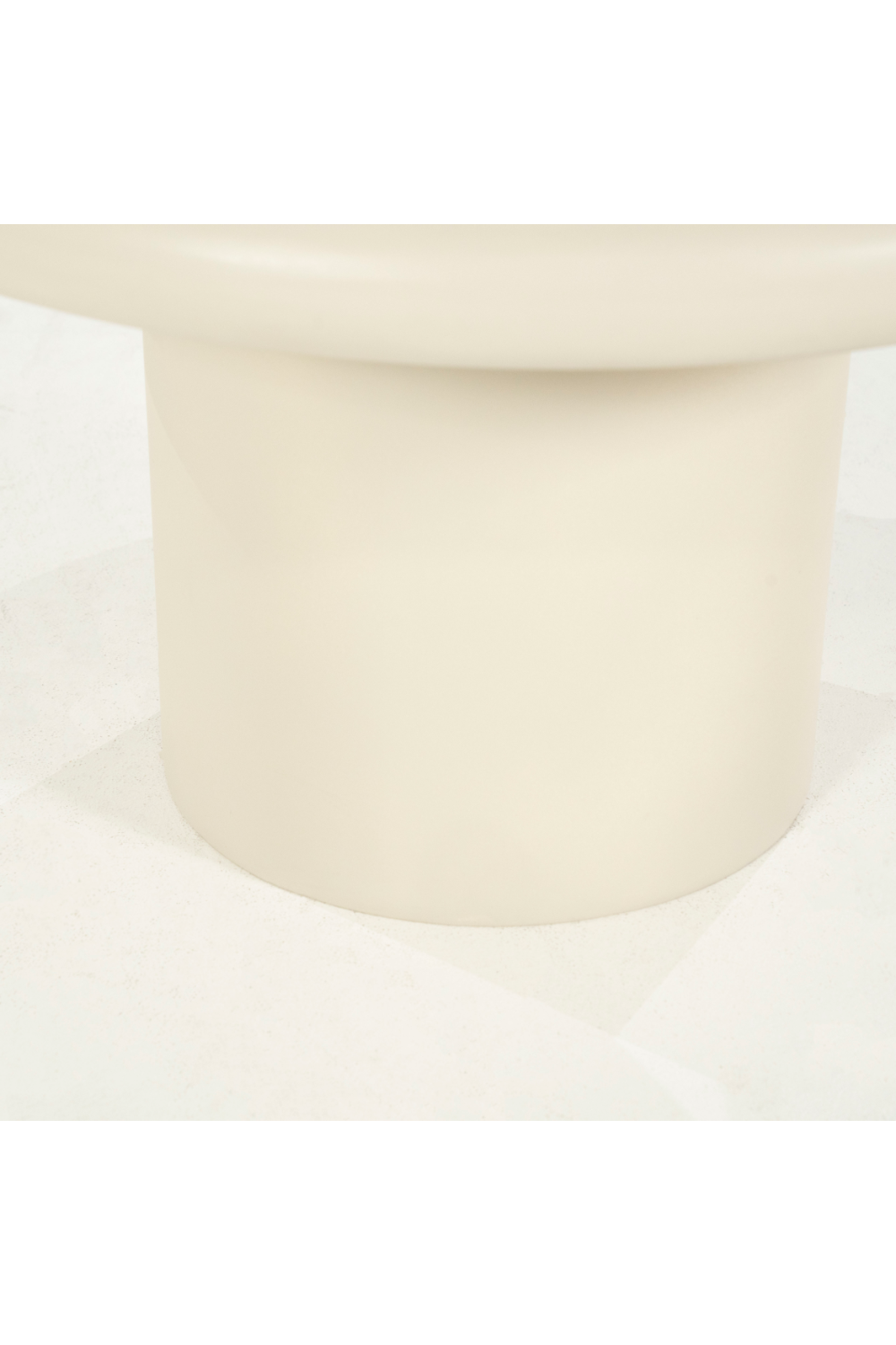 White Round Pedestal Side Table | Eleonora Jade | OROA.com